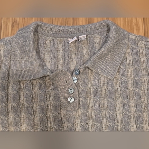 Love By Design Cable Knit Sweater - Picture 6 of 10